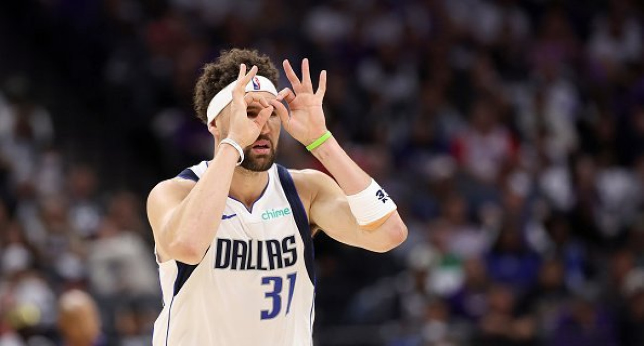 Ο Κλέι Τόμσον με τους Ντάλας Μάβερικς / Πηγή: Getty Images