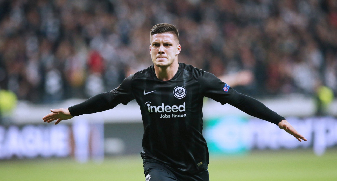 Ο Λούκα Γιόβιτς με την Άιντραχτ Φρανκφούρτης / Πηγή: Intime
