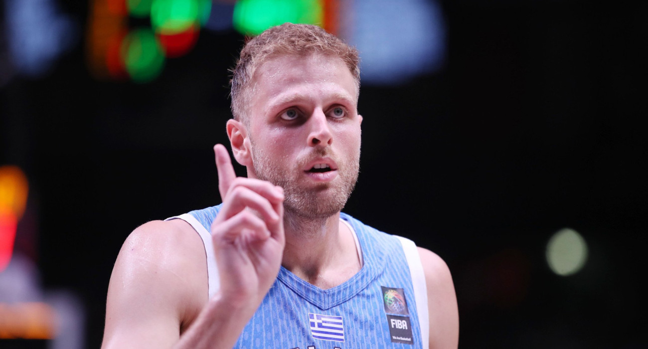 Σε ανοιχτή γραμμή με τον Χαραλαμπόπουλο η ΑΕΚ Betsson