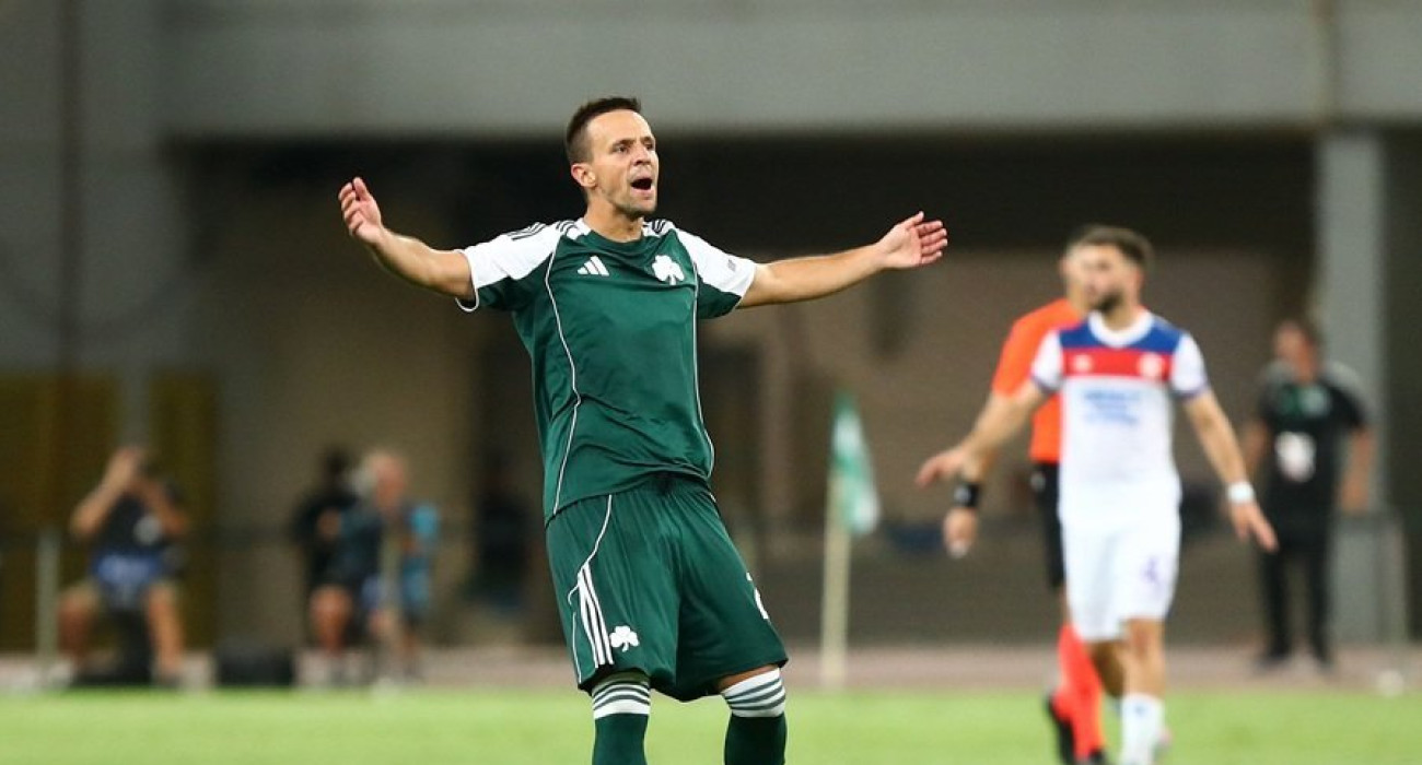 Ο Νεμάνια Μαξίμοβιτς στην αναμέτρηση του Παναθηναϊκού με την Ρέιντζερς / Πηγή: Eurokinissi