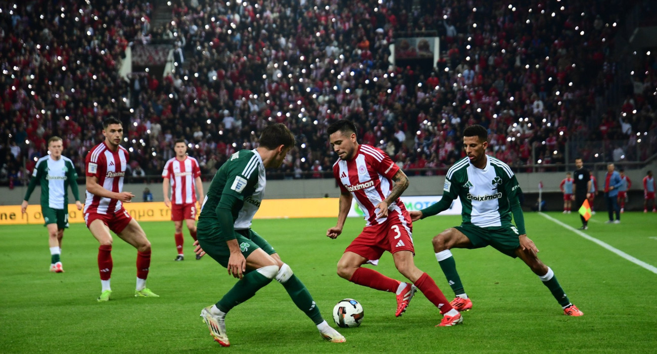 Στιγμιότυπο από την αναμέτρηση Ολυμπιακού-Παναθηναϊκού στη σεζόν 2024-25 / Πηγή: Eurokinissi