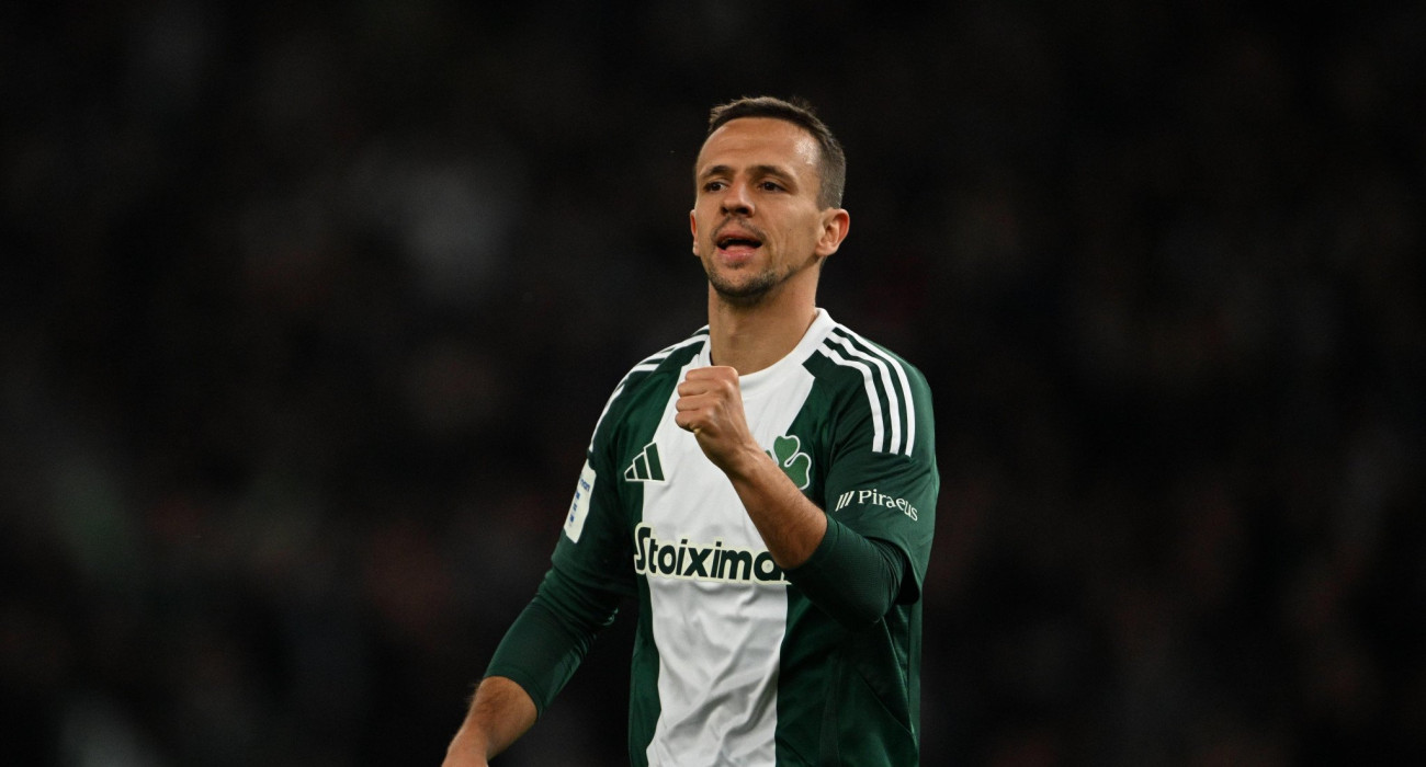 Ο Μαξίμοβιτς με την φανέλα του Παναθηναϊκο΄υ / Πηγή: Eurokinissi