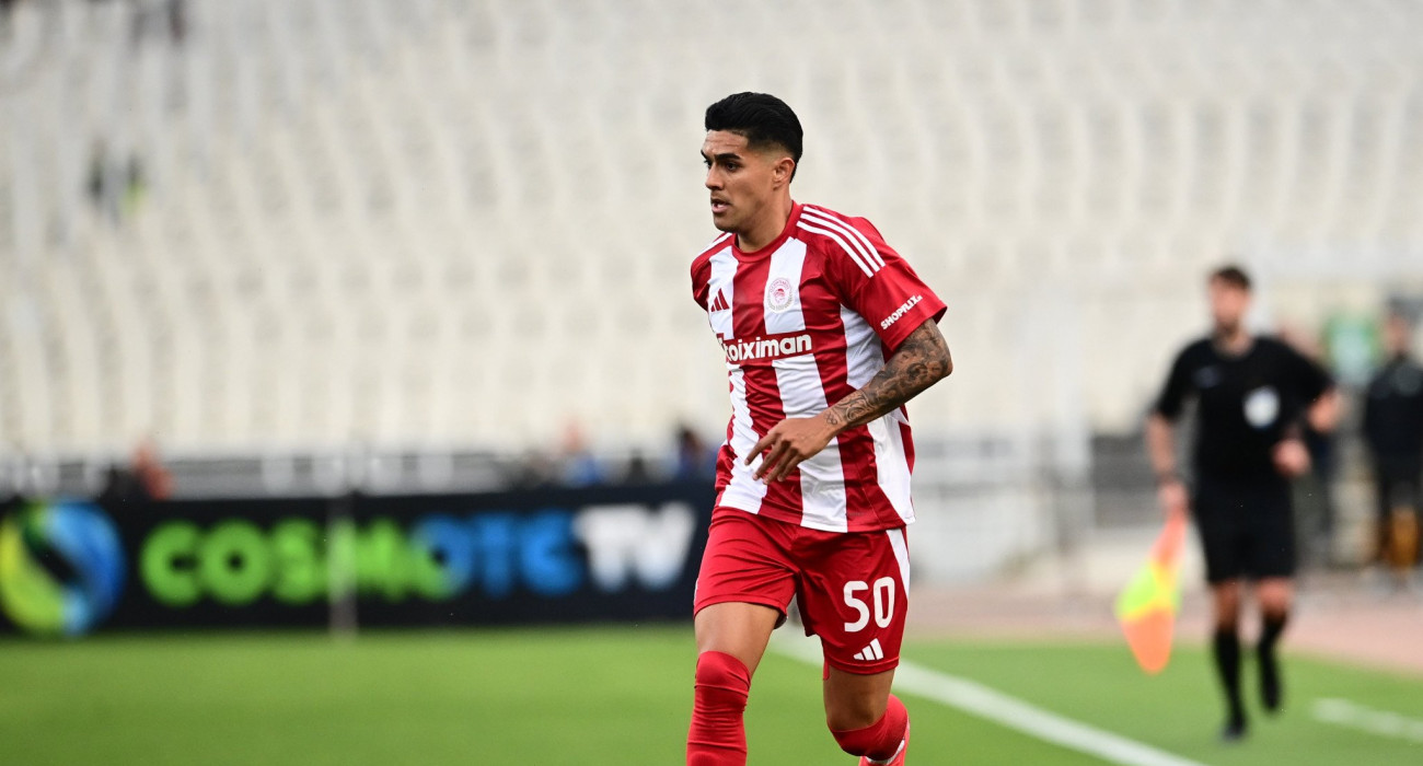 O Λούις Πάλμα με τη φανέλα του Ολυμπιακού/ Πηγή: Eurokinissi