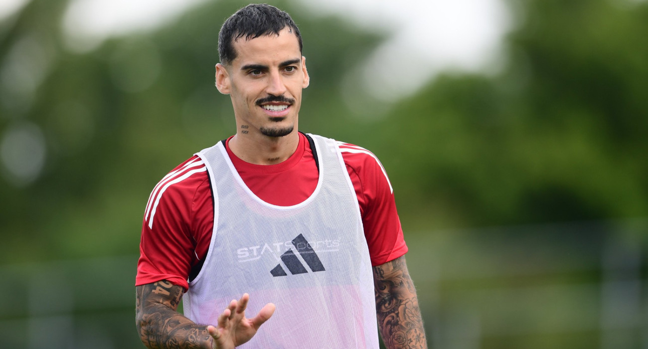 Ο Τσικίνιο στην προετοιμασία του Ολυμπιακού / Πηγή: Eurokinissi