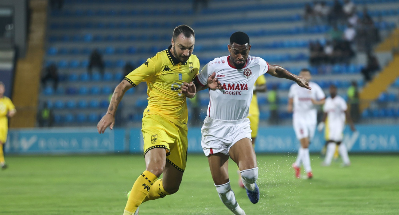 Ο Λορέν Μορόν κατά την διάρκεια του Αράζ - Άρης / Πηγή: Eurokinissi