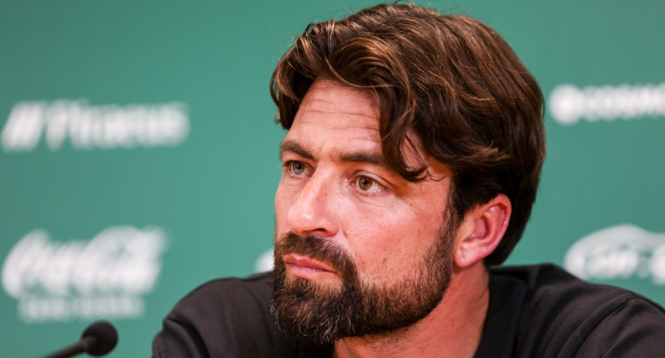 Ο Ράσελ Μάρτιν στην συνέντευξη Τύπου / Πηγή: Eurokinissi