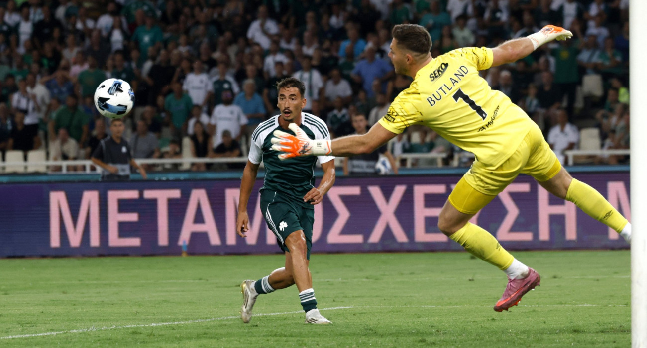 Ο Φίλιπ Τζούρισιτς με σκαστή κεφαλιά έκανε το 1-0 για τον Παναθηναϊκό απέναντι στην Ρέιντζερς / Πηγή: Eurokinissi