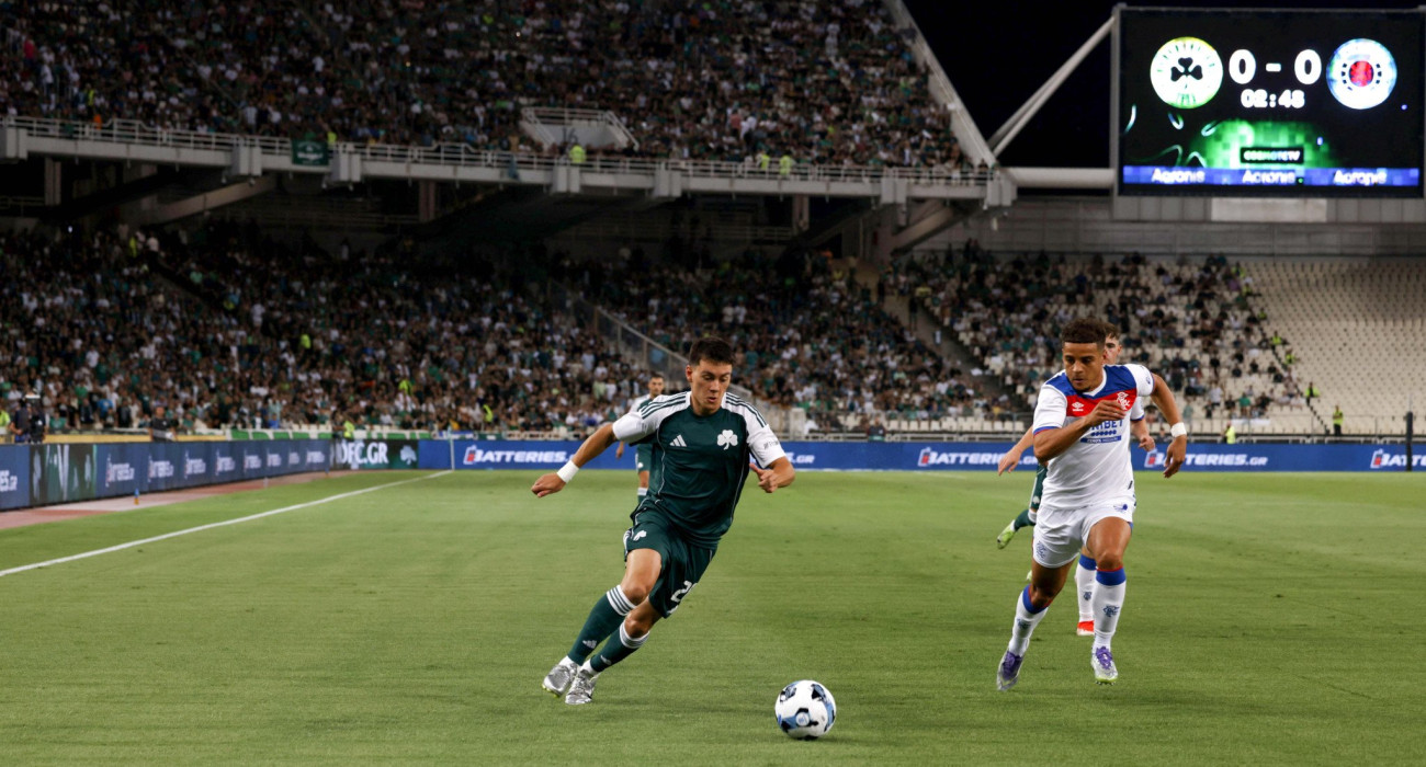 Ο Φακούντο Πελίστρι σε μία από τις πολλές επελάσεις του απέναντι στην Ρέιντζερς / Πηγή: Eurokinissi