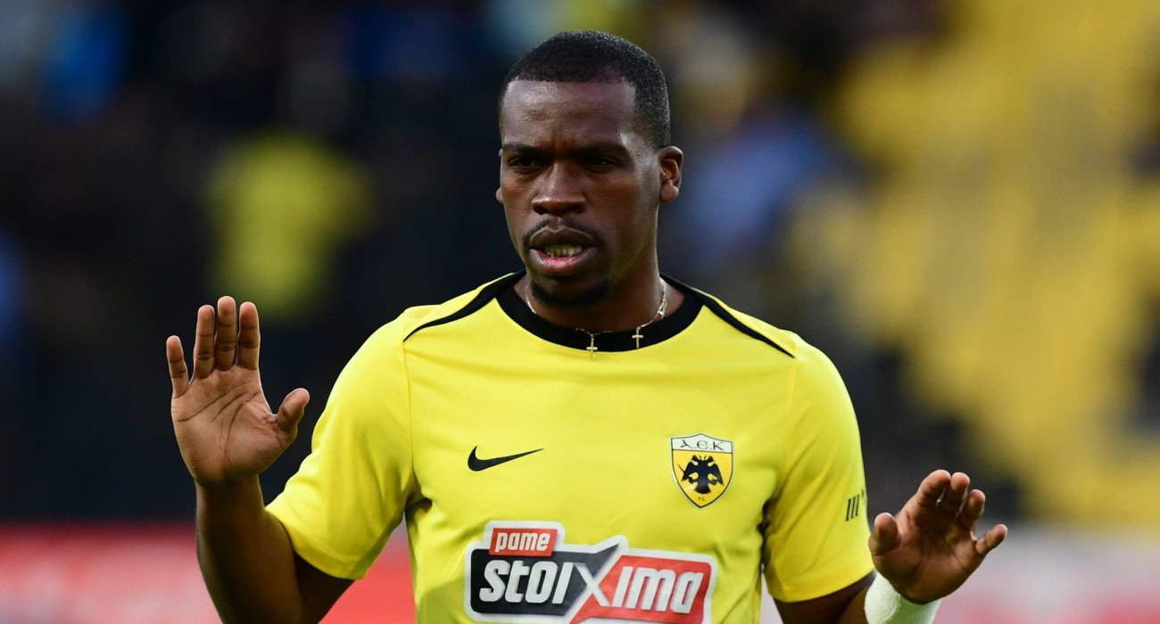 Ο Ντέρεκ Κουτέσα σε αγώνα της ΑΕΚ / Πηγή: Eurokinissi