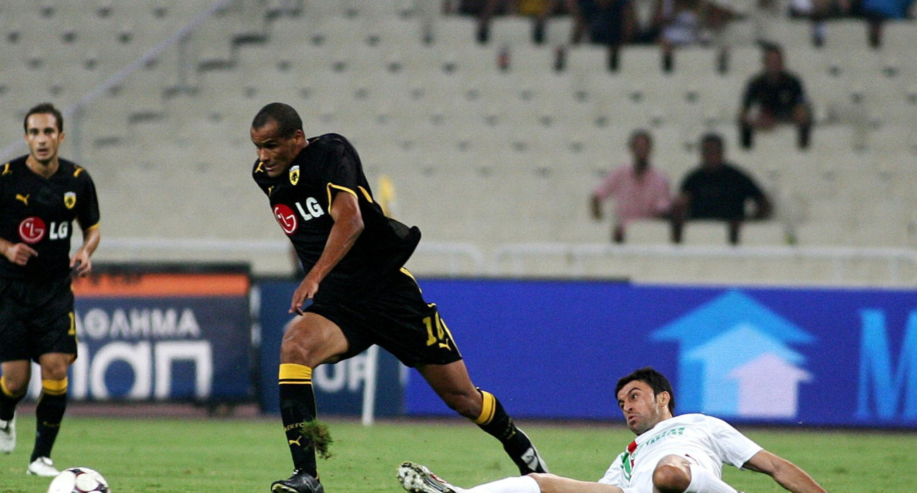 Ο Ριβάλντο στον αγώνα ΑΕΚ-Ομόνοια το 2008 / Πηγή: Eurokinissi