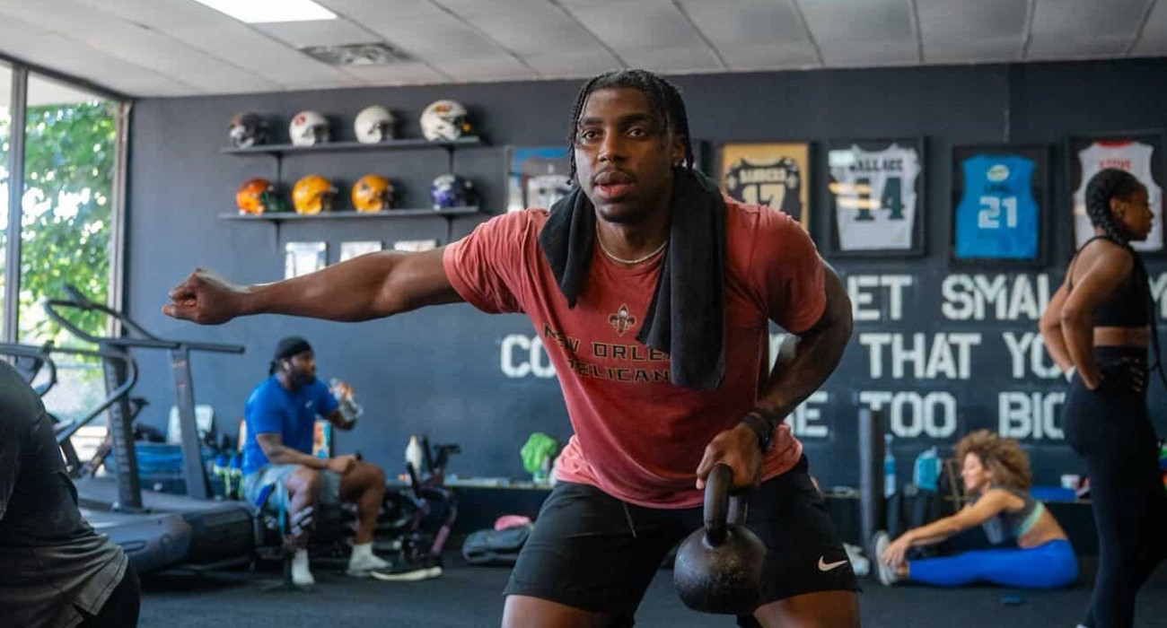 Ο Φρανκ Μπάρτλεϊ δουλεύιε ατομικά - Πηγή: Athletiko