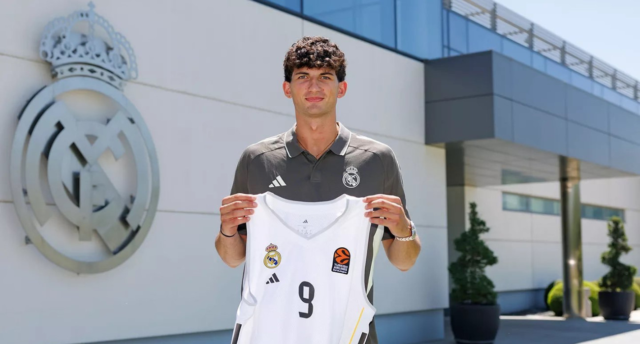 Επίσημα παίκτης της Ρεάλ Μαδρίτης ο Πρότσιντα μέχρι το 2028