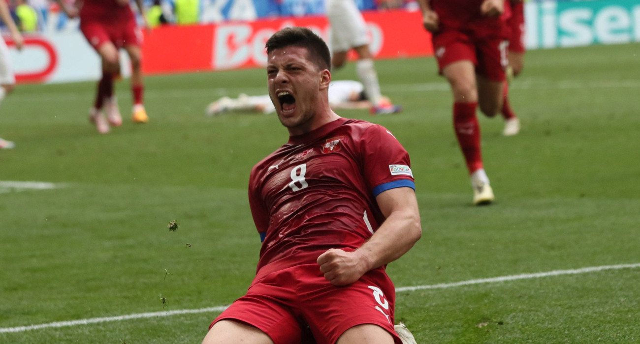 Ο Λούκα Γιόβιτς πανηγυρίζει / Πηγή: Imago