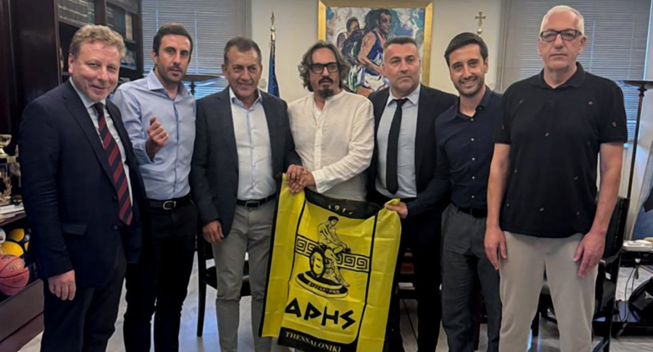 Η ΚΑΕ Άρης επισκέφτηκε τον Γιάννη Βρούτση