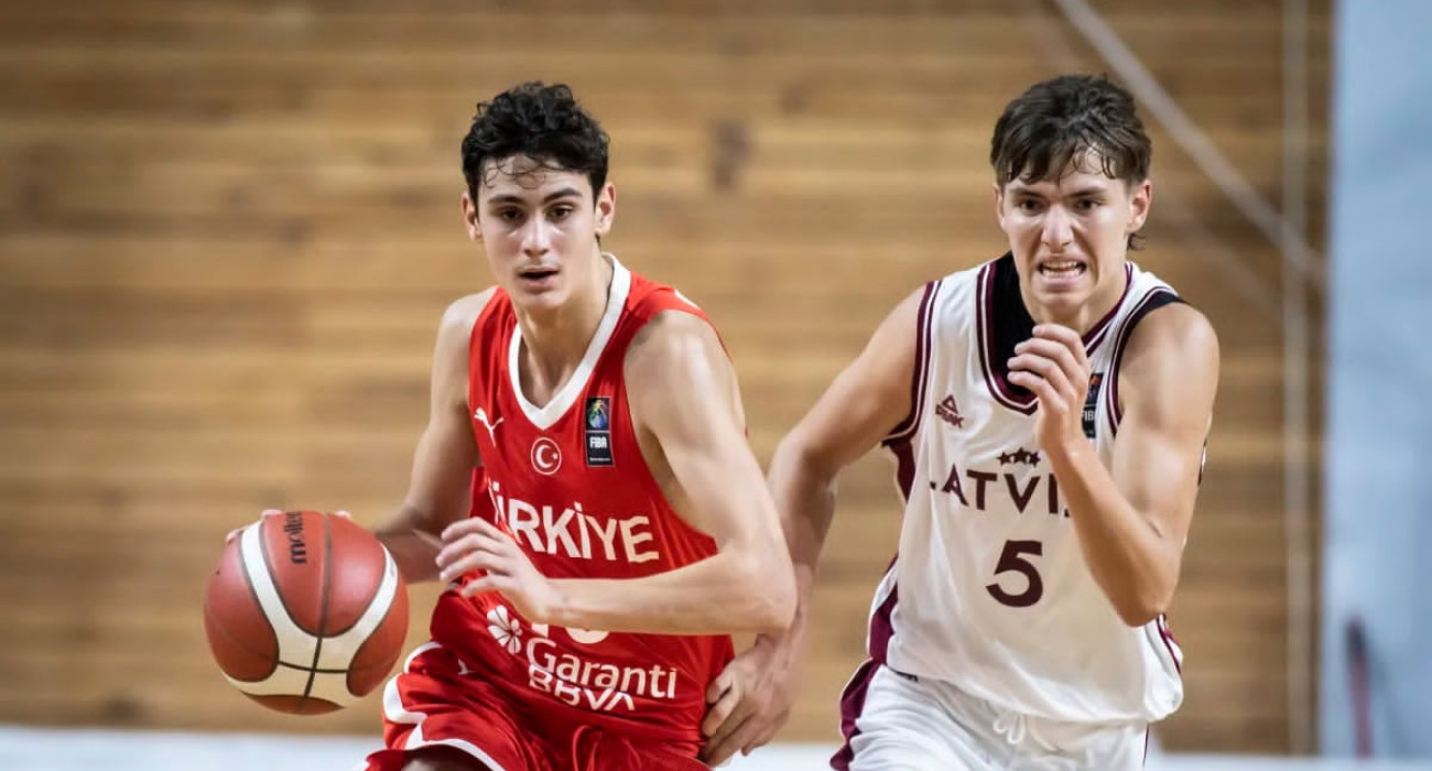 Πηγή: FIBA - Ο υπερταλαντούχος γιος του Ιμπραΐμ Κουτλουάι, Ομέρ