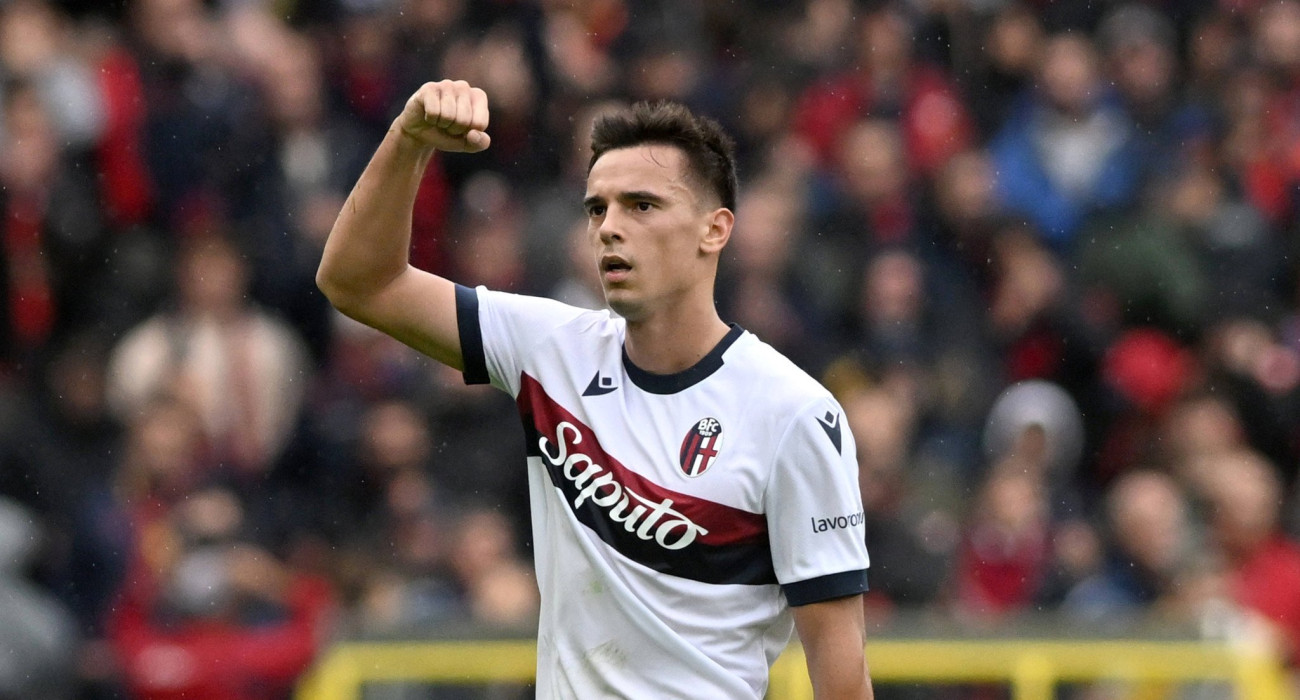 Ο Νίκολα Μόρο με τη φανέλα της Μπολόνια / Πηγή: Imago