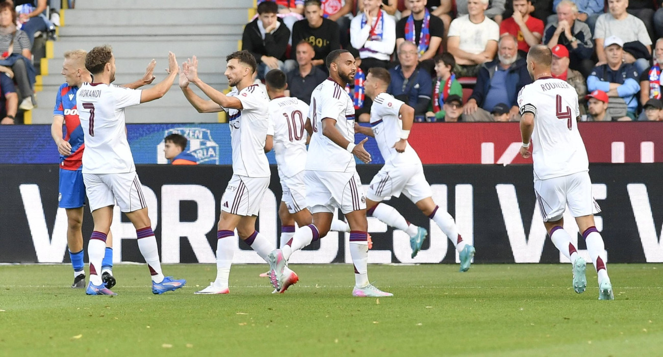 Οι παίκτες της Σερβέτ πανηγυρίζουν το γκολ / Πηγή: Imago