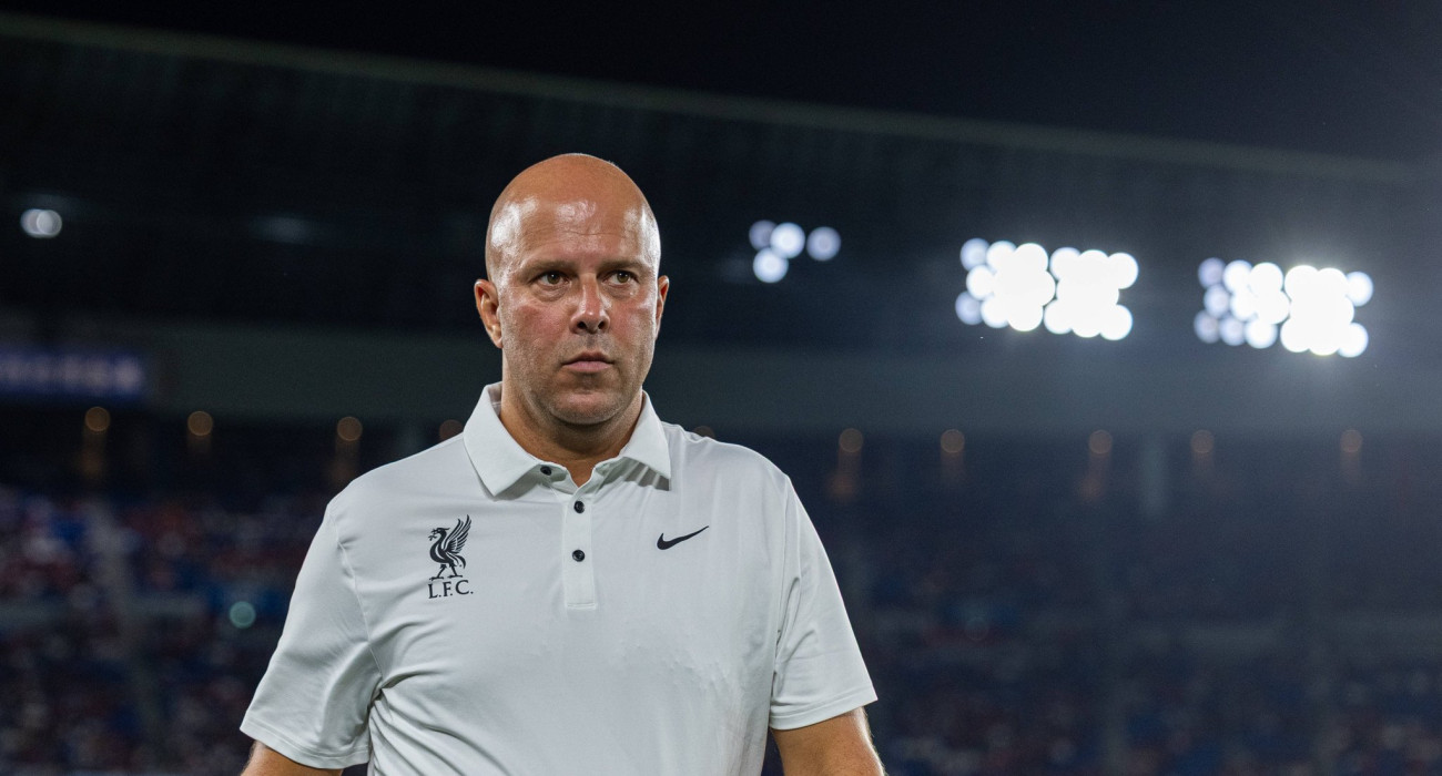 Ο Άρνε Σλοτ στον πάγκο της Λίβερπουλ / Πηγή: Imago