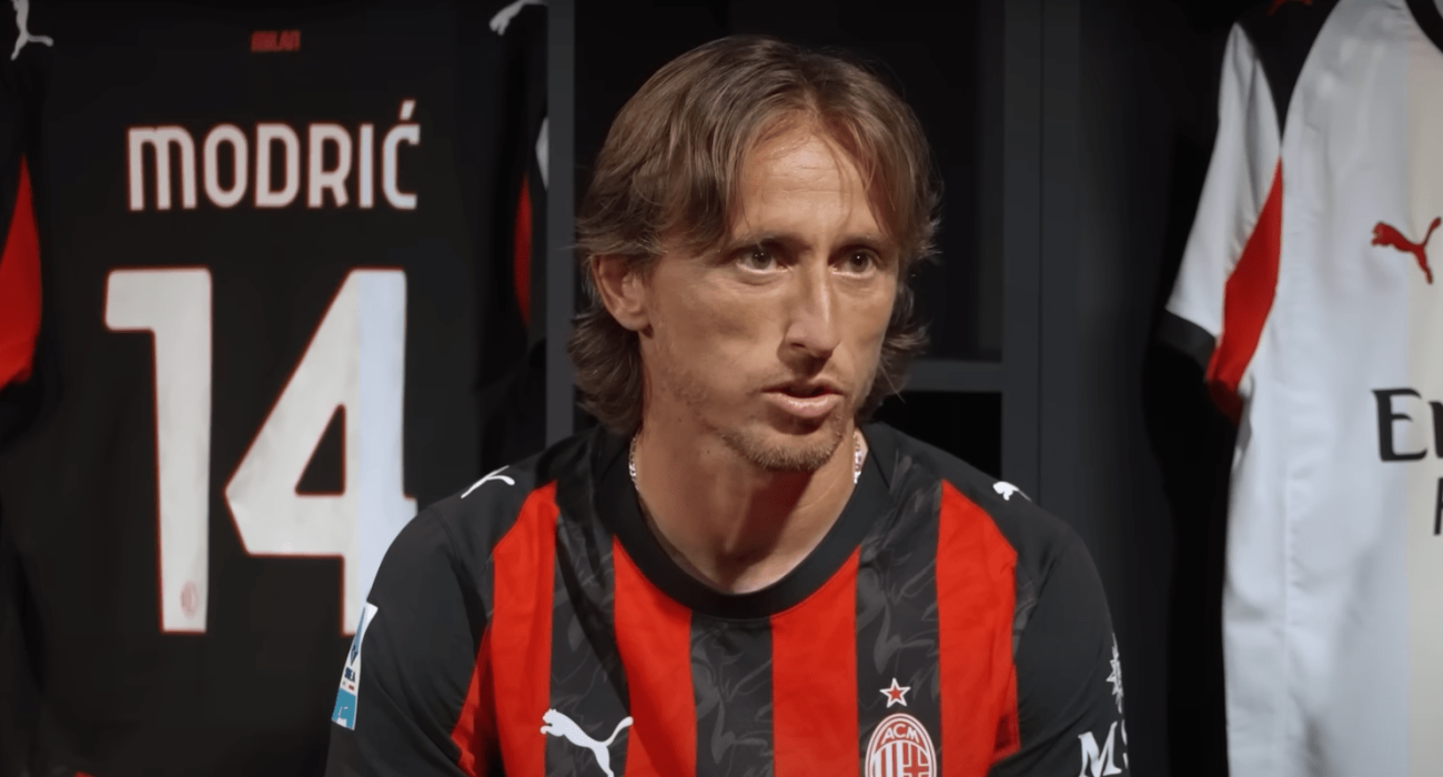 Ο Λούκα Μόντριτς με τη φανέλα της Μίλαν / Screenshot