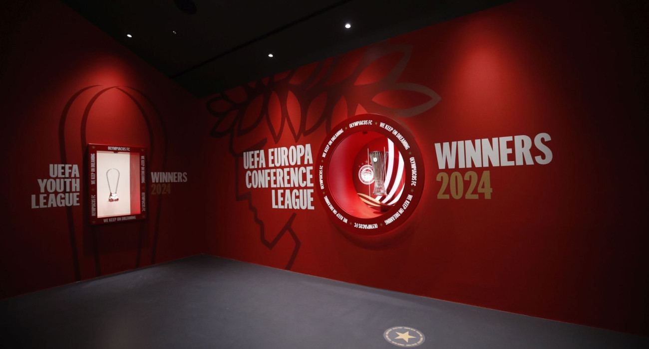 Τα δλύο Ευρωπαϊκά τρόπαια του Ολυμπιακού / Πηγή: Olympiacos