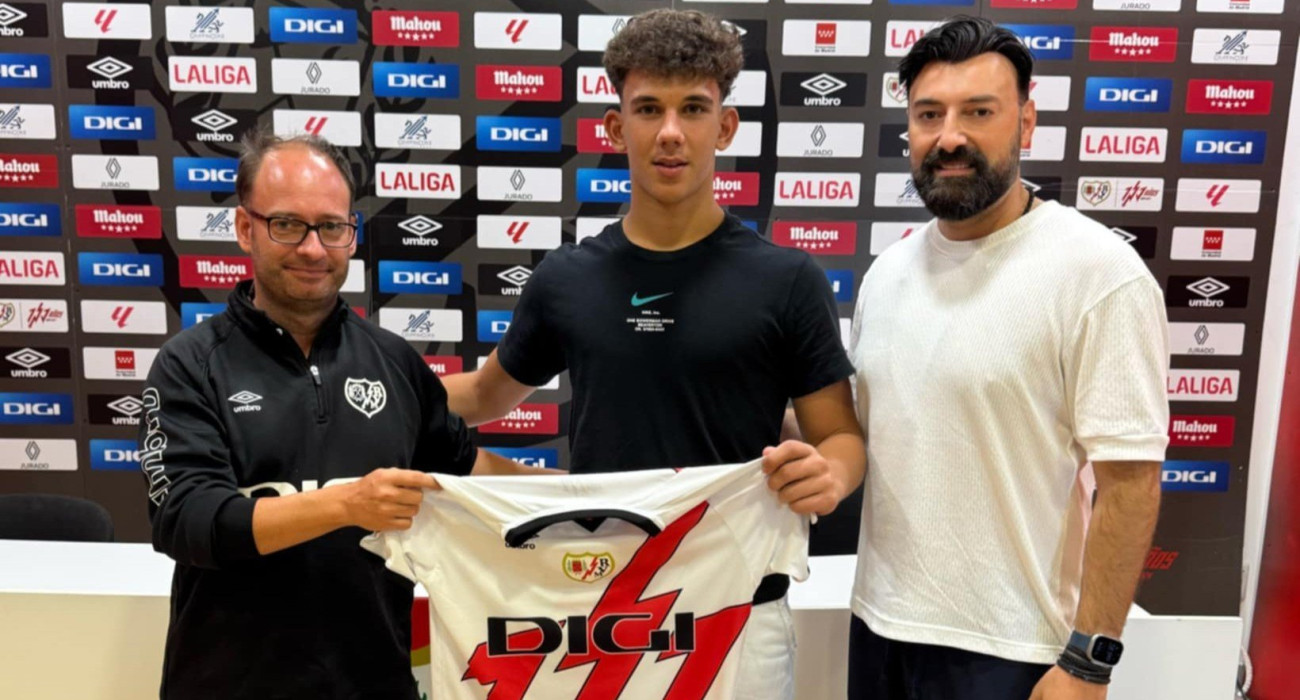 Στη Ράγιο Βαγιεκάνο ο Γιώργος Παππάς μέσω της Athens Goalkeepers Academy!