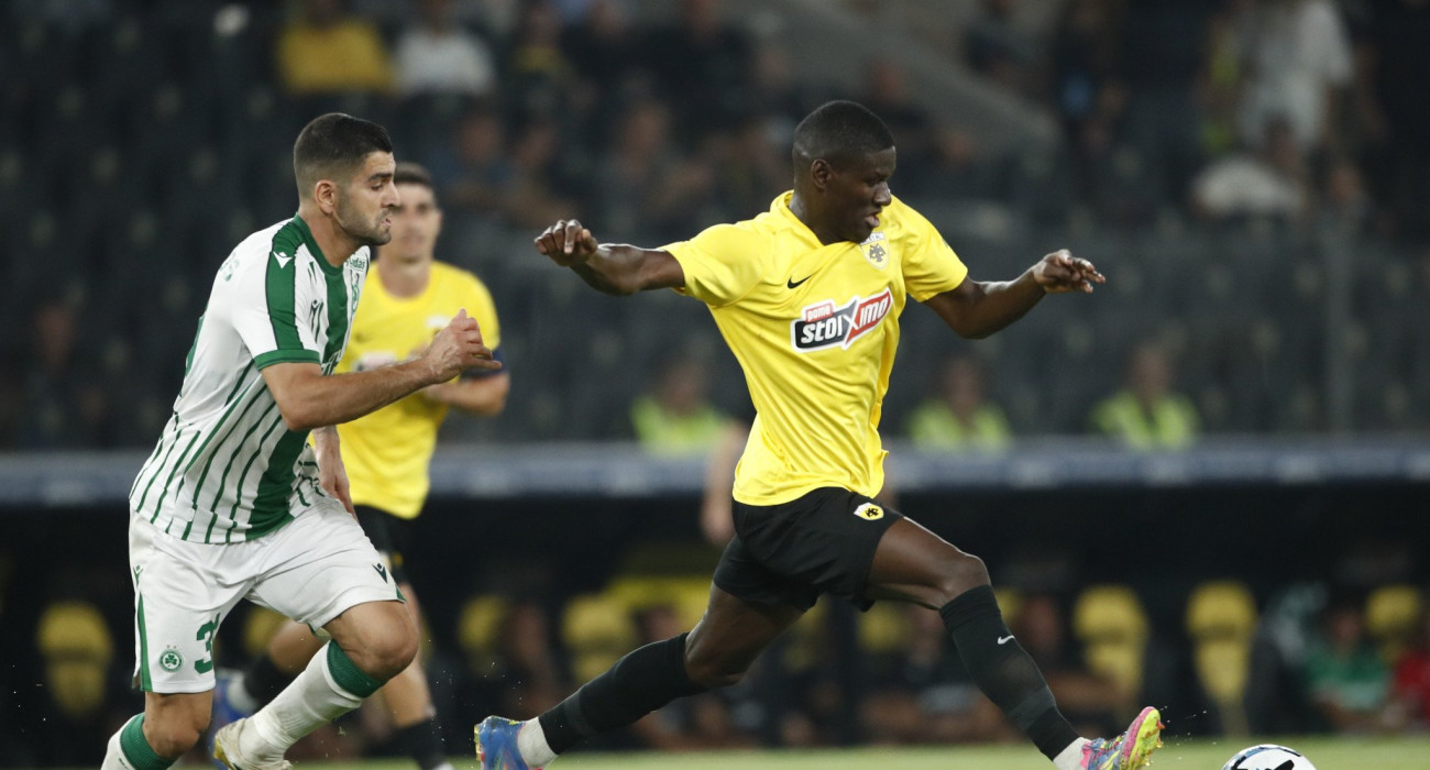 Ο Ζίνι σε αγώνα της ΑΕΚ / Πηγή: Eurokinissi