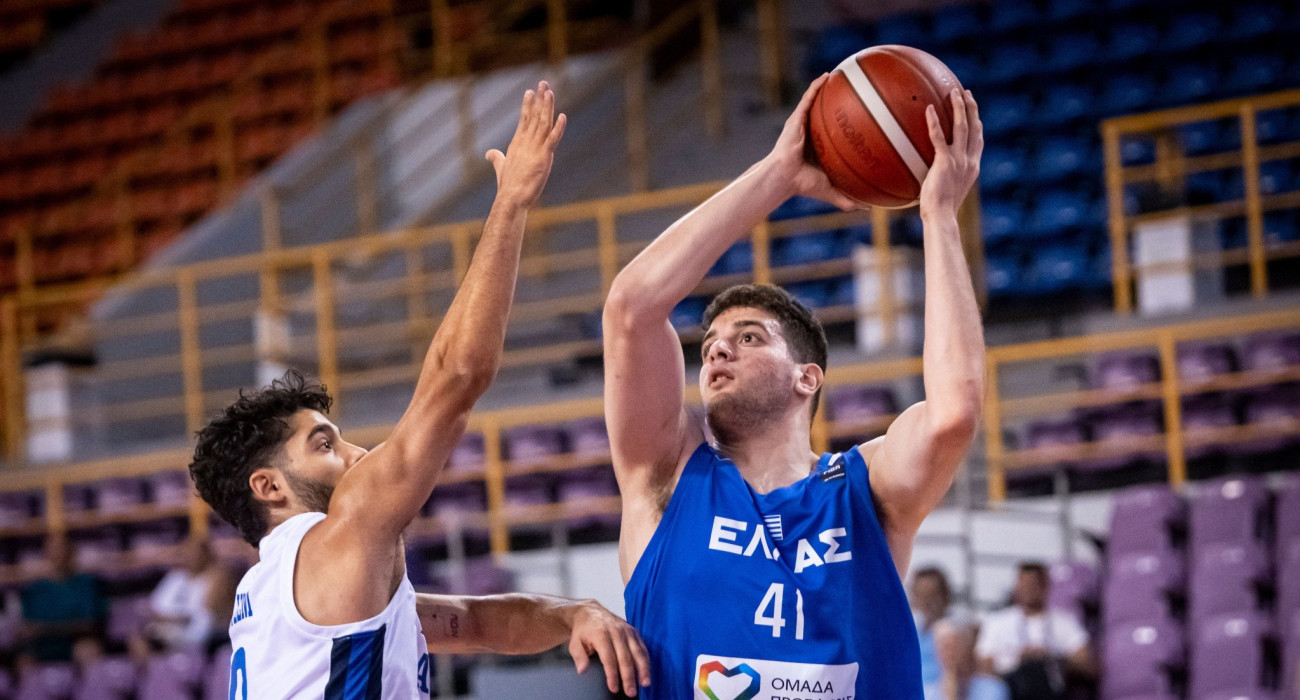 Ο Ανδρέας Πατρίκης σε αγώνα της Εθνικής Ελλάδας Νέων Ανδρών - Πηγή: ΙΝΤΙΜΕ