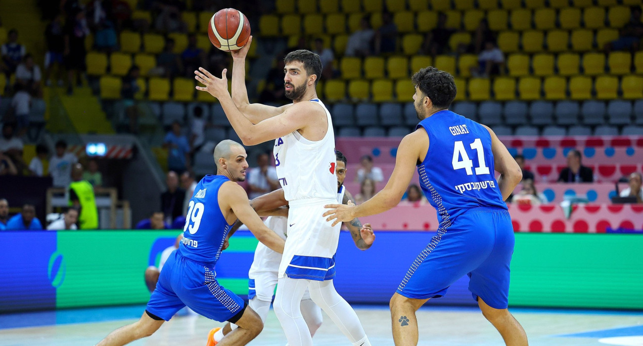 Χουγκάζ: «Μείναμε από ενέργεια στο δεύτερο ημίχρονο» (video)