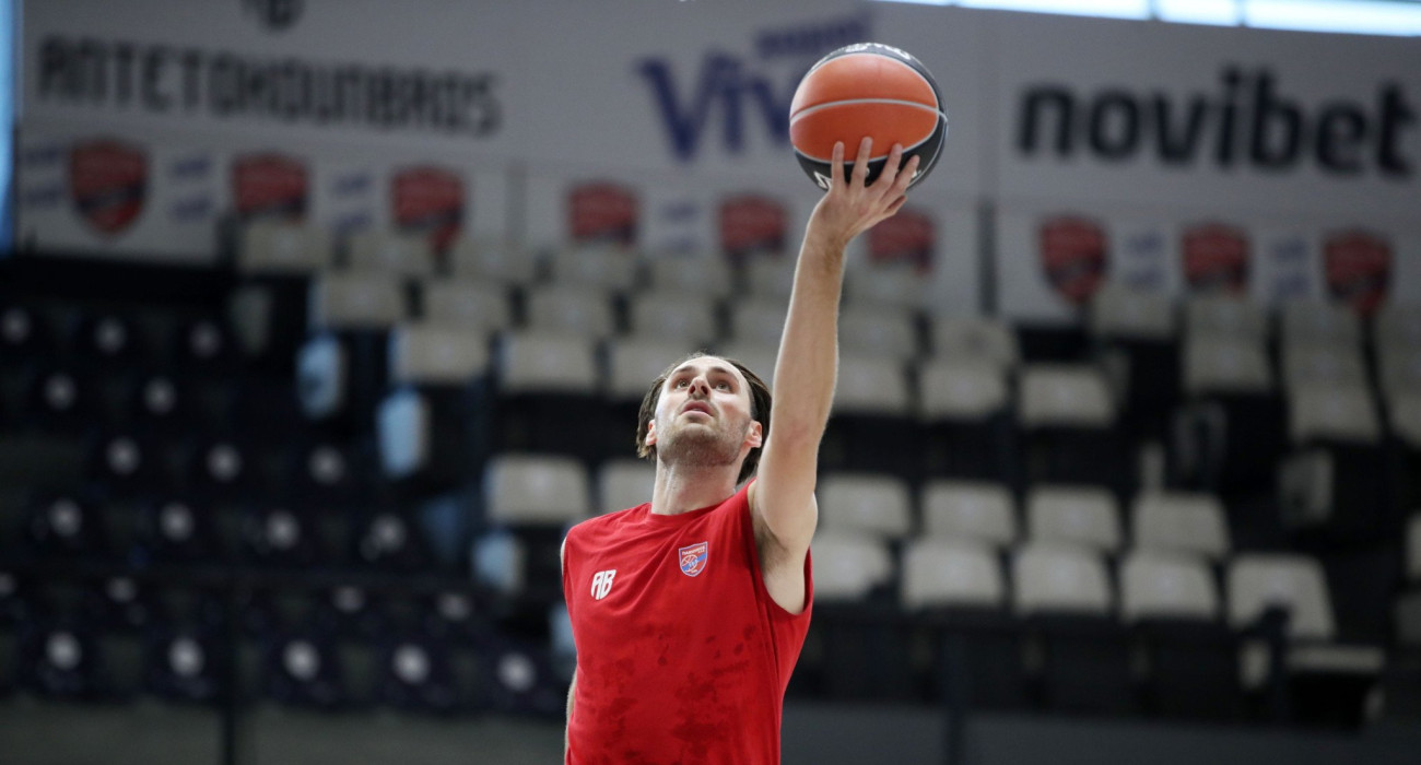 Ο Τζορτζ Πάπας/Πηγή: Intime