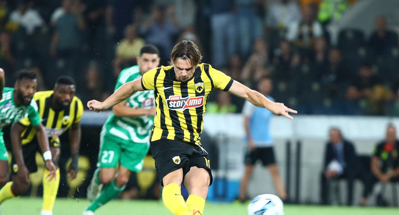 Ο Ραζβάν Μαρίν με την ΑΕΚ / Πηγή: In Time