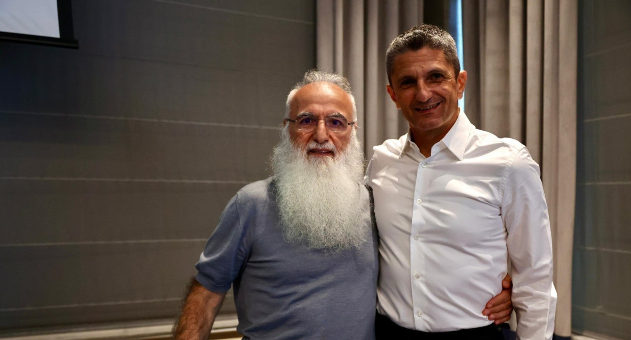 Ο Ιβαν Σαββίδης με τον Λουτσέσκου στο «Μακεδονία Palace»
