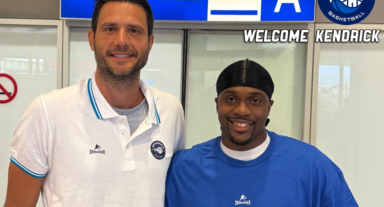 Καρέ αφίξεων στη Μύκονο, με το βλέμμα στην «πρώτη»