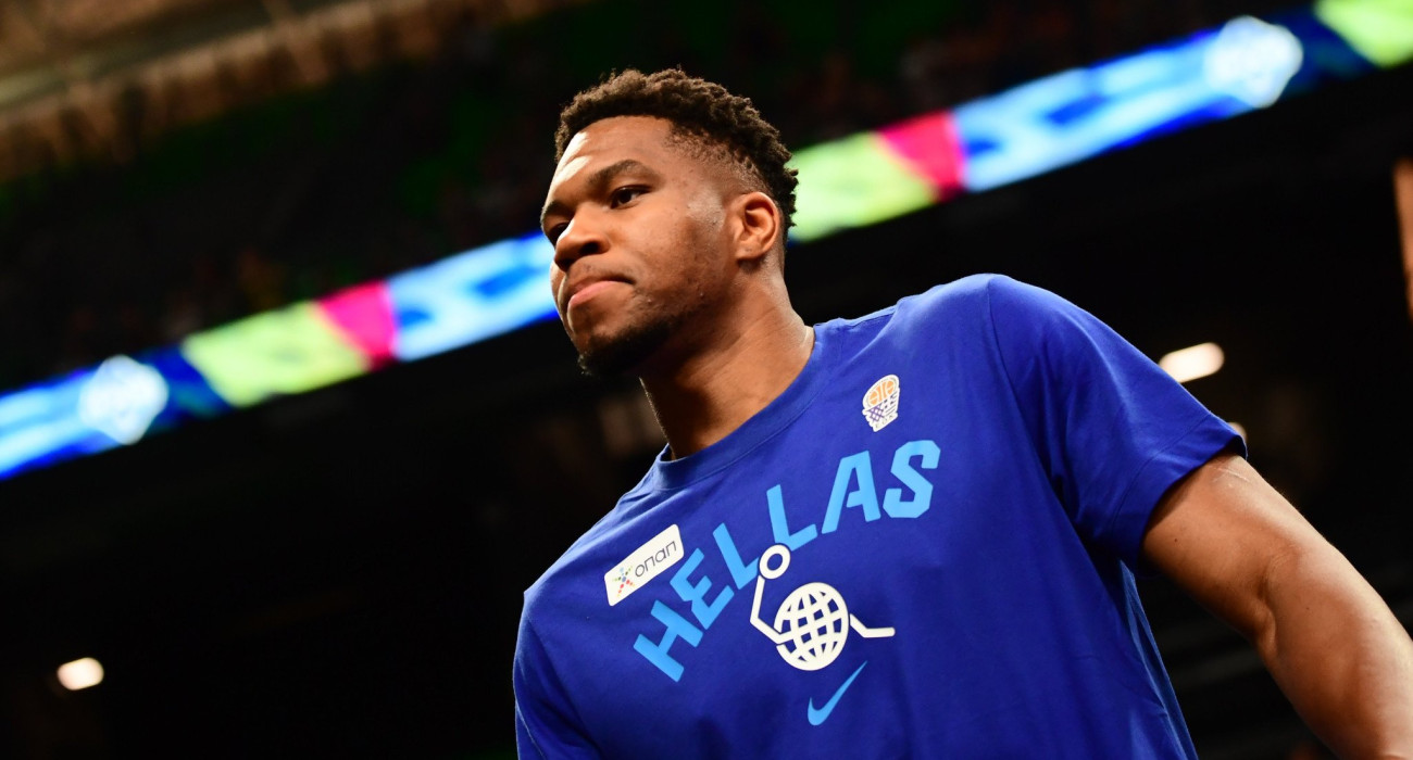 Πηγή: Eurokinissi - Ο Γιάννης Αντετοκούνμπο στο ΟΑΚΑ για λογαριασμό της Εθνικής Ελλάδας