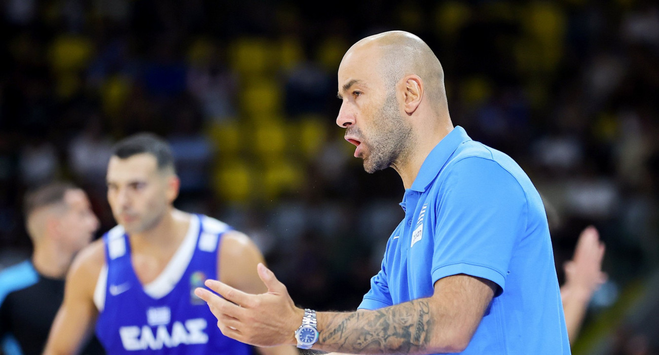 Ο Βασίλης Σπανούλης στον πάγκο της Εθνικής, Πηγή: Eurokinissi