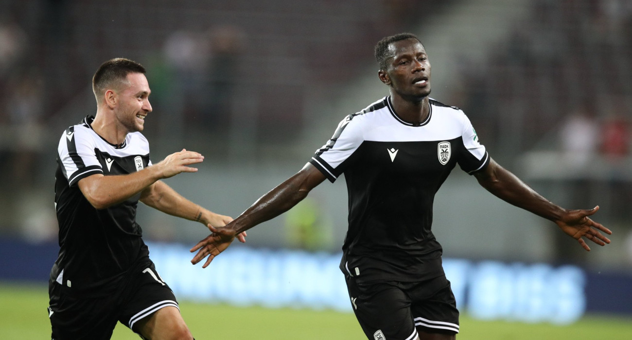 Ζίβκοβιτς και Καμαρά πανηγυρίζουν το γκολ - πρόκρισης του ΠΑΟΚ / Πηγή: Eurokinissi