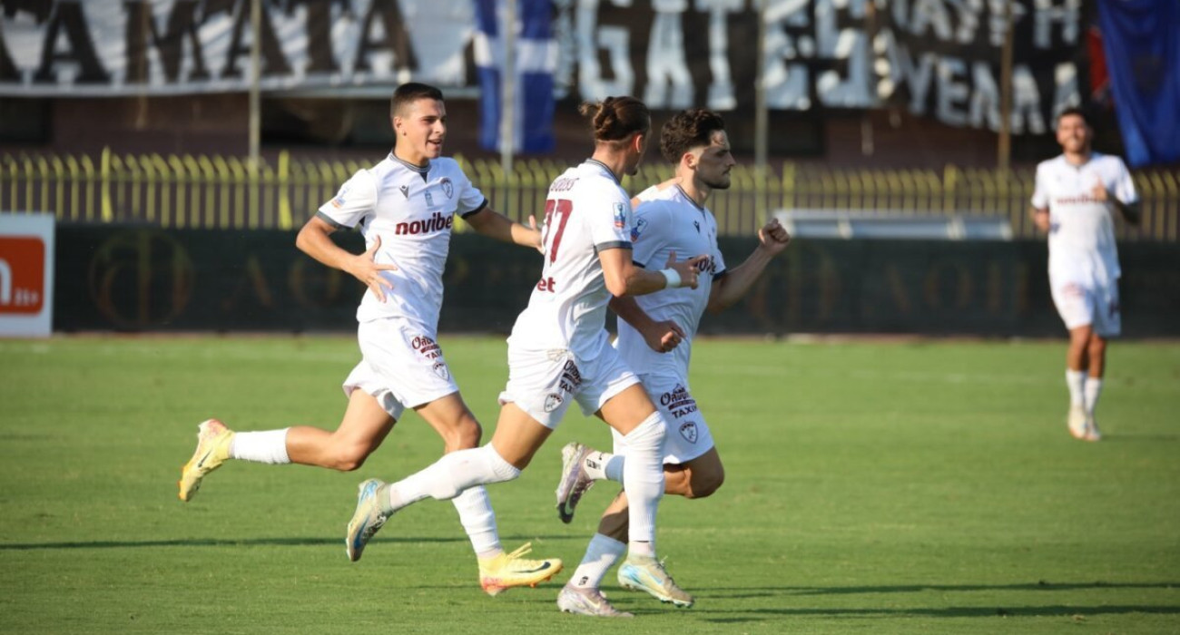 Οι ποδοσφαιρστές της ΑΕΛ πανηγυρίζουν / Πηγή: aelfc