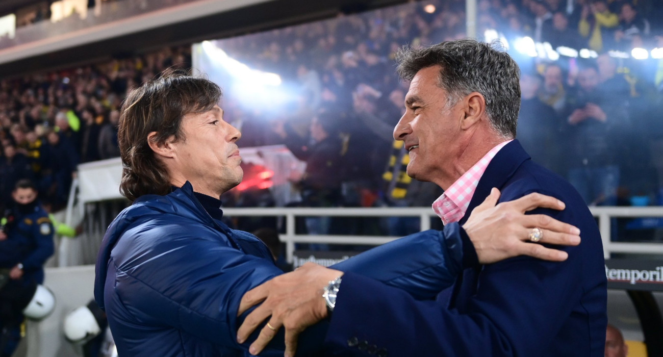 Ο Μίτσελ με τον Ματίας Αλμέιδα / Πηγή: Eurokinissi