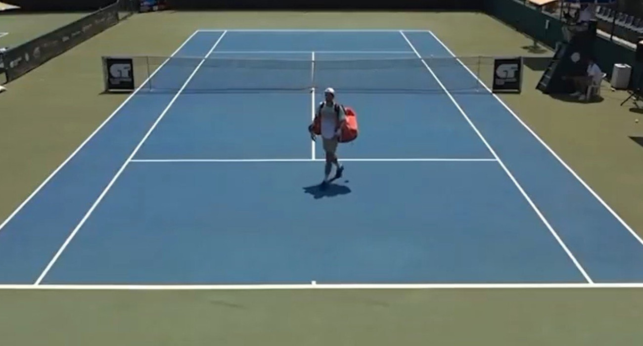 Ο Μαρκ Ρόζενκραντζ τη στιγμή που αποχωρεί για το ντους στο Crete Challenger / Screenshot