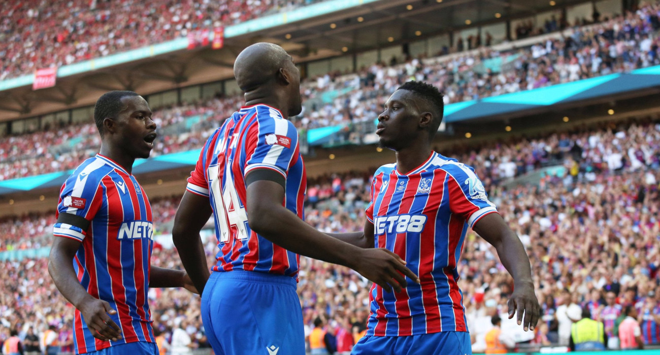 Οι παίκτες της Κρίσταλ Πάλας πανηγυρίζουν / Πηγή: Imago