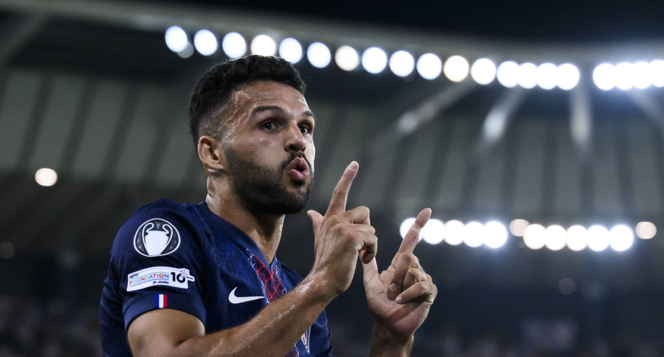 Ο Γκονζάλο Ράμος της Παρί πανηγυρίζει το γκολ της ισοφάρισης στο τέλος της κανονικής διάρκειας / Πηγή: Imago