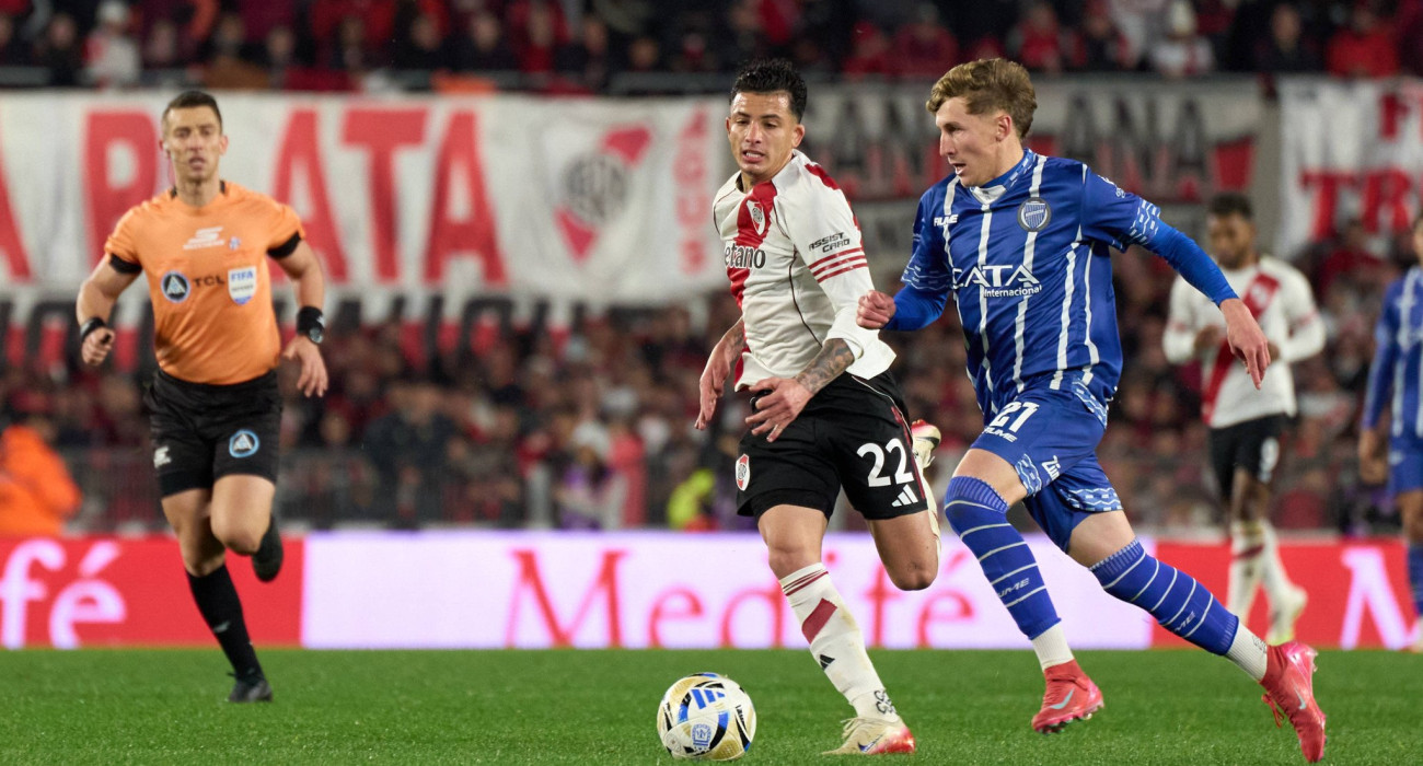 Ο Αντίνο ήταν ο καλύτερος παίκτης της Γοδόι στο ματς με την Ρίβερ Πλέιτ / Πηγή: Imago