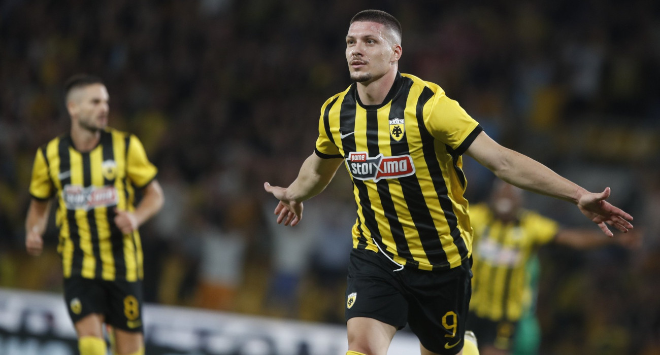 Ο Λούκα Γιόβιτς πανηγυρίζει το γκολ / Πηγή: Eurokinissi