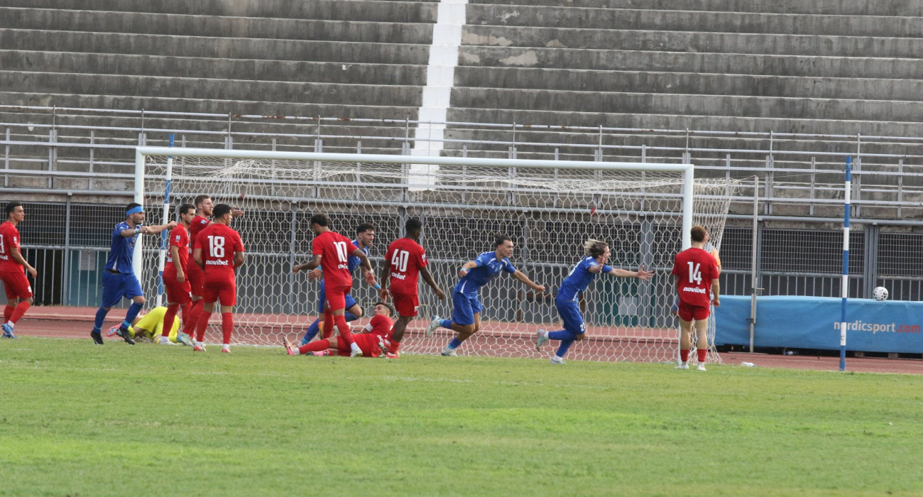 Οι παίκτες της Καβάλας πανηγυρίζουν την ισοφάριση / Πηγή: Eurokinissi