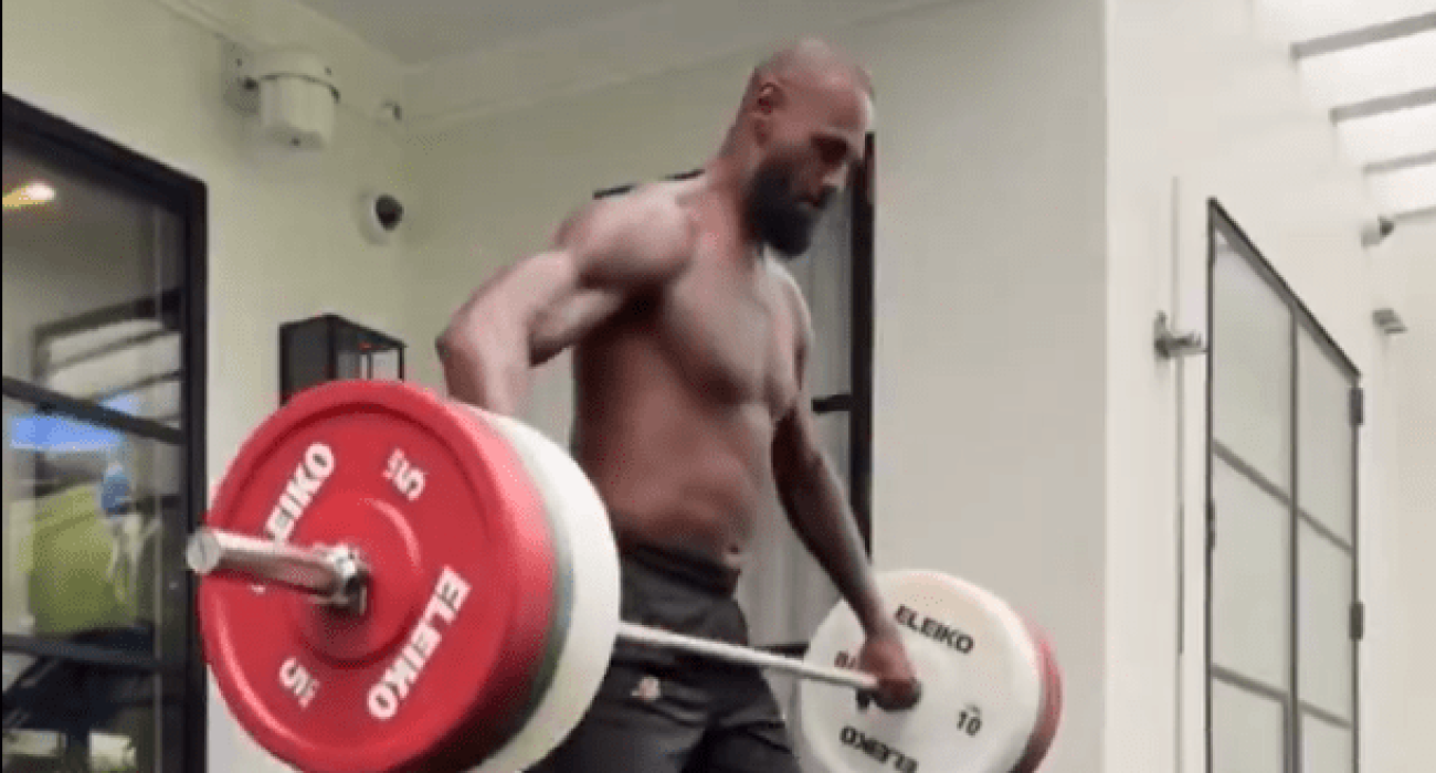 O ΛεΜπρόν Τζέιμς σε φουλ ρυθμούς, Screenshot