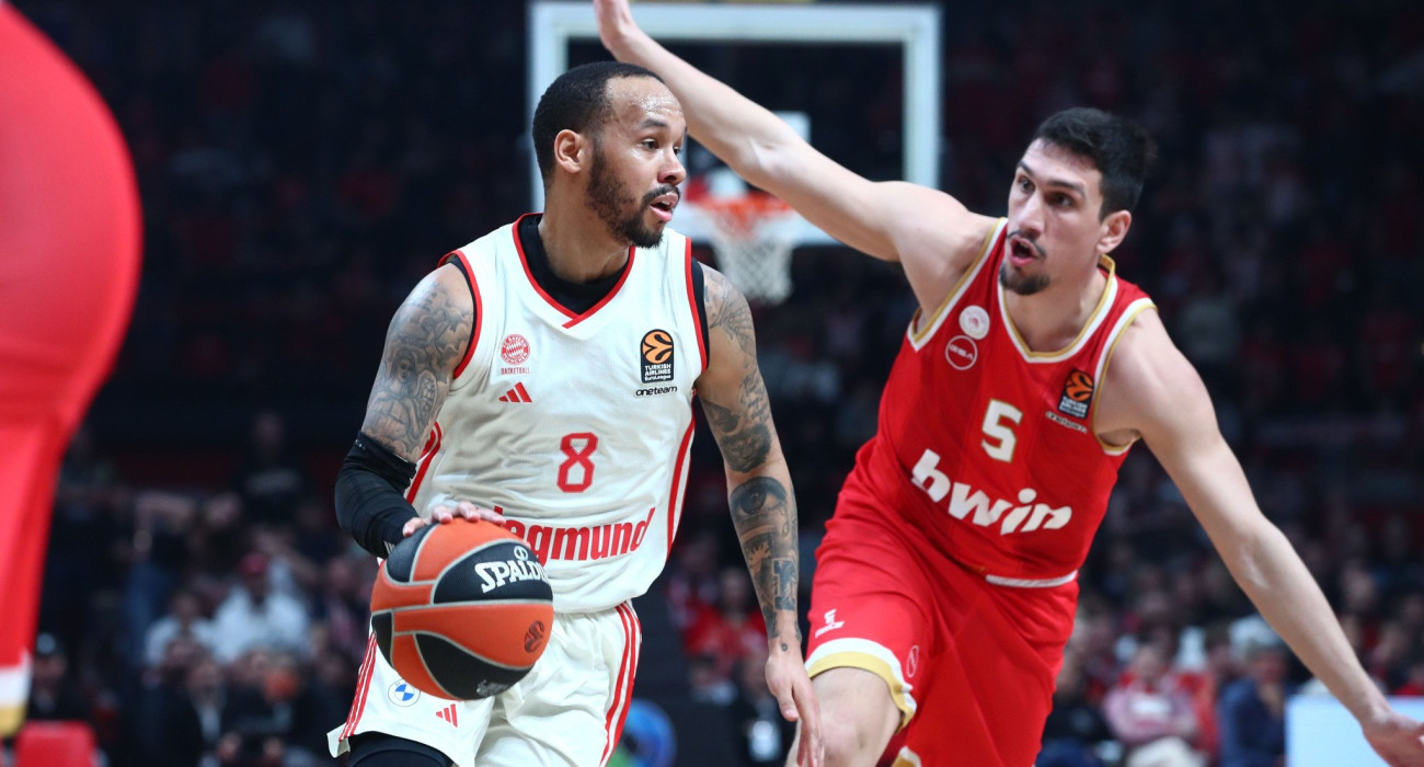 Ο Σάμπαζ Νέιπιερ έχει μείνει ελεύθερος από την Μπάγερν Μονάχου, Πηγή: Intime