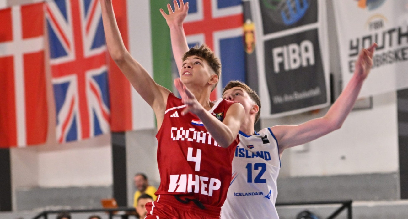 Like father, like son: Ο Ρόκο Λένι Ούκιτς καθοδηγεί τον γιο του στην εθνική Παίδων Κροατίας!