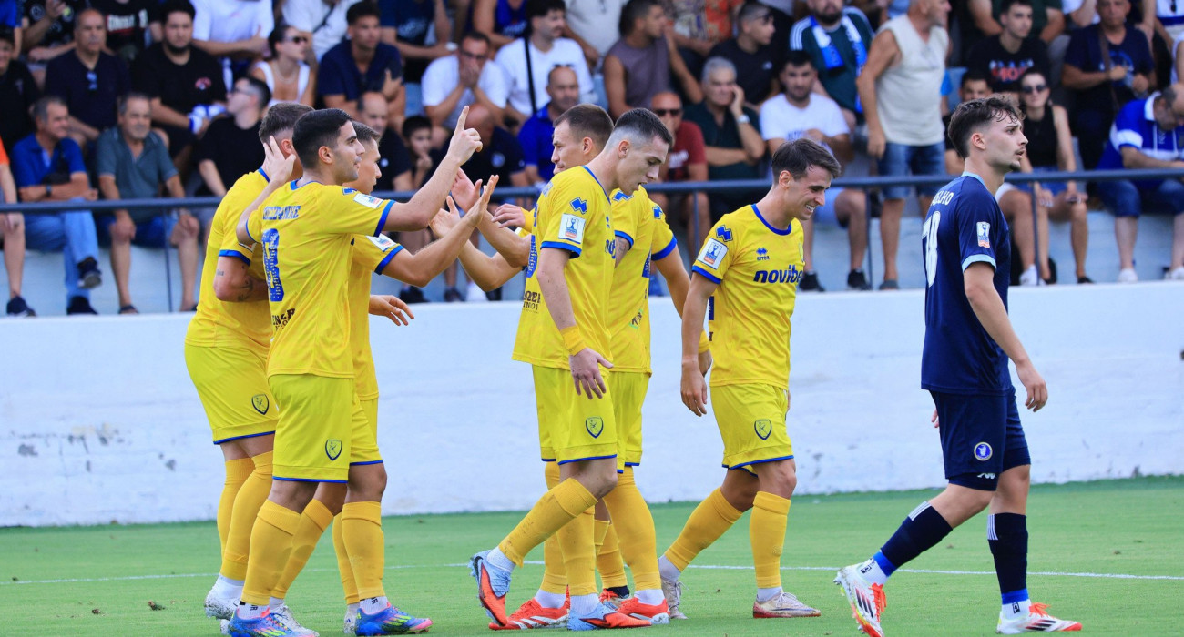 Πρόκριση με «buzzer beater» ο Παναιτωλικός, τον ζόρισε η Νίκη Βόλου (video)