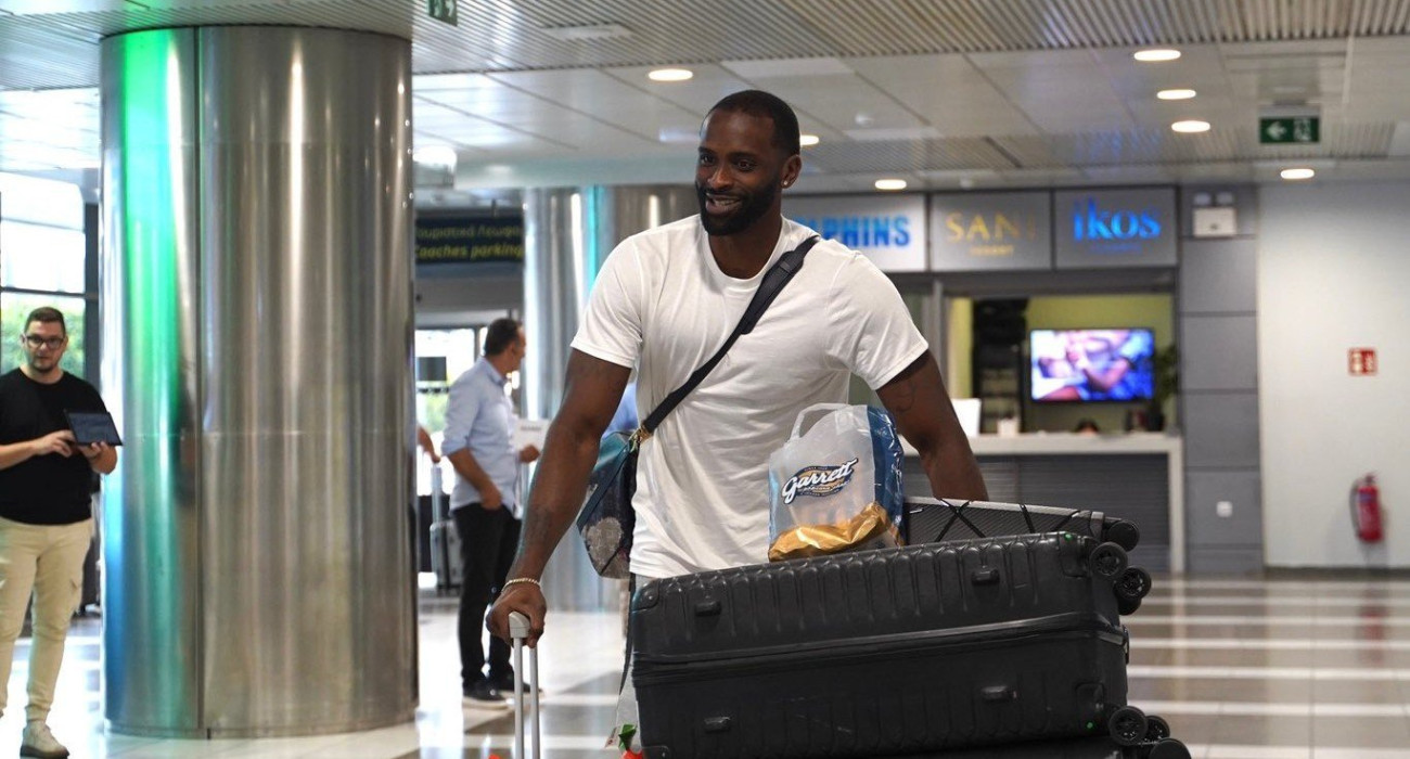 Η άφιξη του Μάρβιν Τζόουνς στη Θεσσαλονίκη / Πηγή: PAOK BC