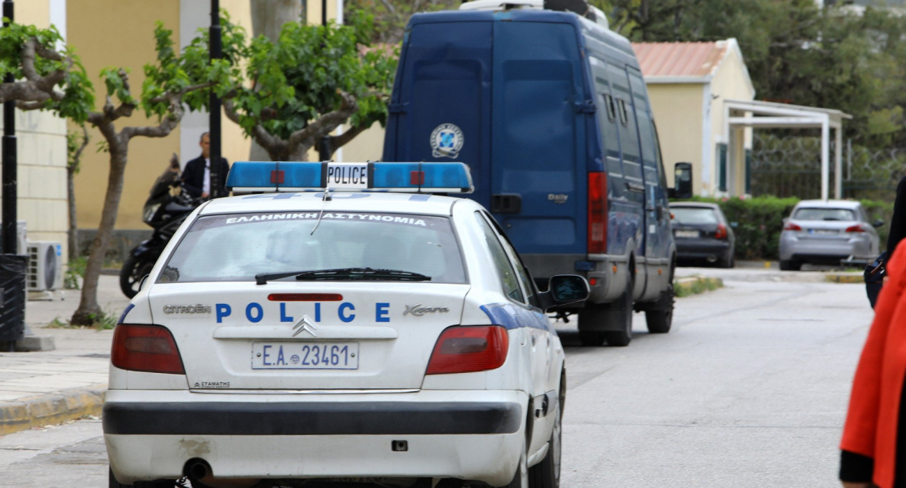 Stop αστυνομίας στους οπαδούς ΠΑΟΚ και Άρη!