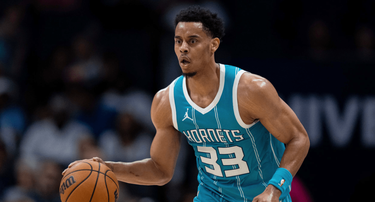 Ο Τζέιλεν Σιμς